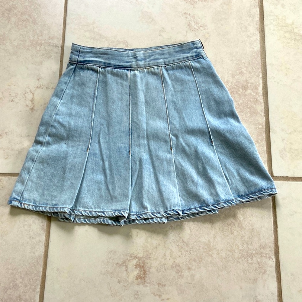NWOT PacSun Light wash denim skirt